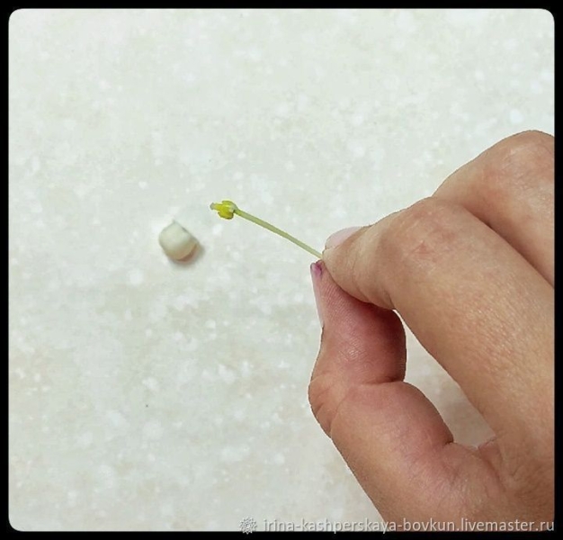 Создаем цветочки ландыша из полимерной глины с помощью инструментов Fito Mold
