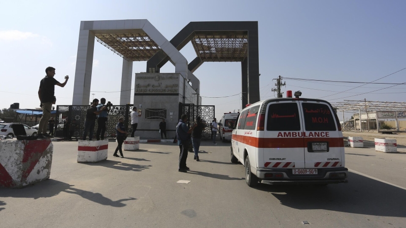 В Египет через КПП "Рафах" доставили 16 раненых жителей Газы