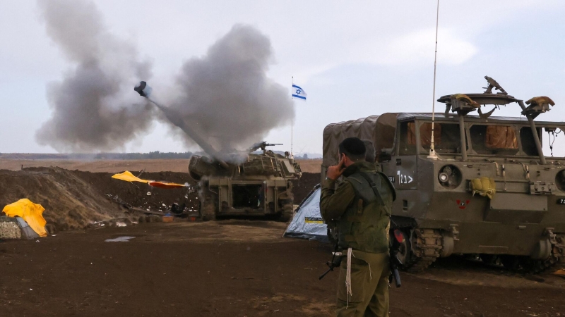 Армия Израиля заявила, что наносит удары по инфраструктуре "Хезболлы"
