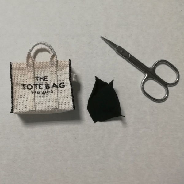 Как сшить сумку The Tote Bag для куклы