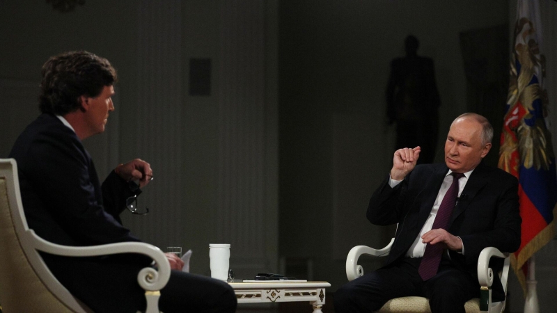 Путин в интервью Карлсону показал, как общаться с Западом, заявил Дугин