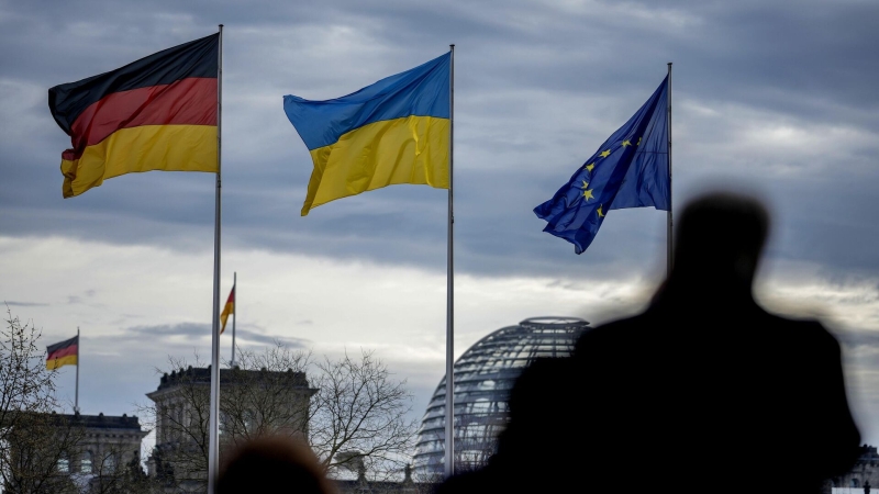 Никто и не хотел. В Германии раскрыли трагическую тайну об Украине