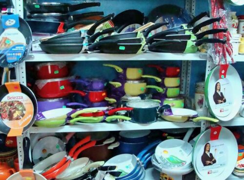 Оптовая посуда: кому она нужна, преимущества работы с проверенными поставщиками и как выбрать оптимальный набор
