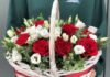 Цветы в корзинке: идеальный подарок с доставкой на дом