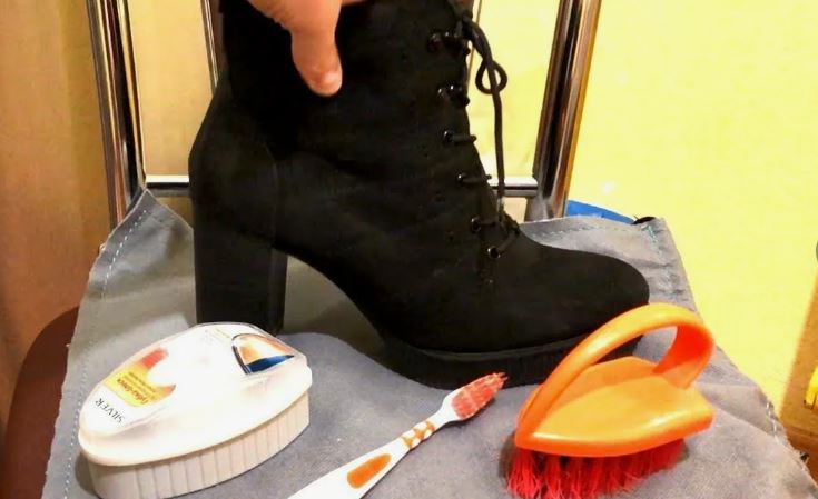 Как правильно чистить обувь из нубука: советы и рекомендации