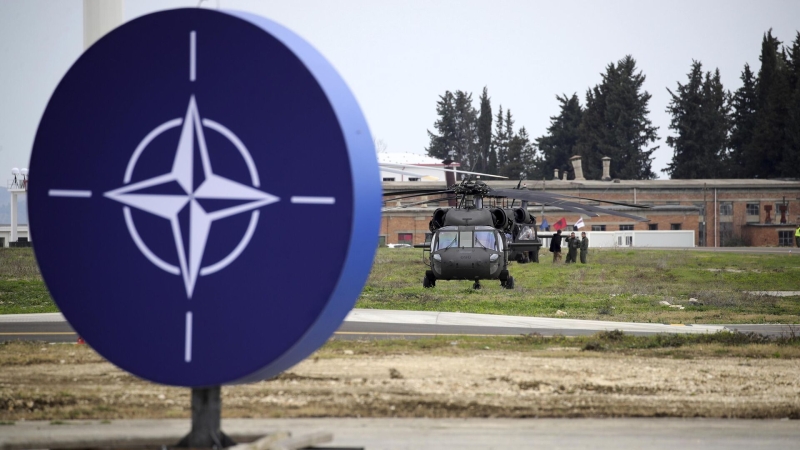 "Движение к войне": во Франции забили тревогу из-за решения НАТО