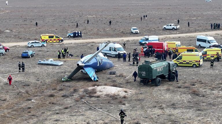 Азербайджанские авиакомпании приостановят полеты в десять городов России