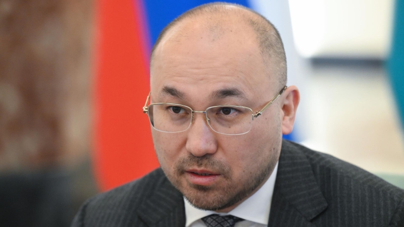 Абаев рассказал о миграционном потоке из Казахстана в Россию
