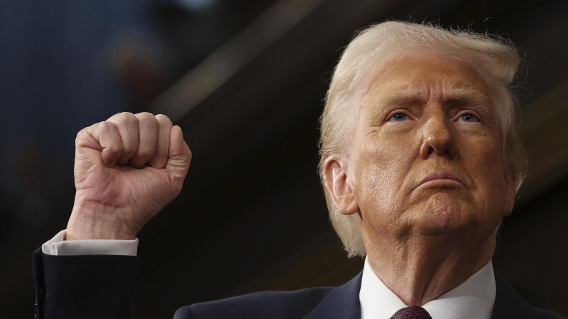 Трамп потребовал от мэра Вашингтона ликвидировать палатки с бездомными