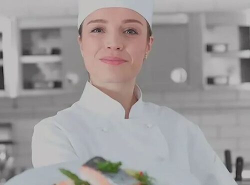 Повар-кассир - работа, где вкус и сервис идут рука об руку
