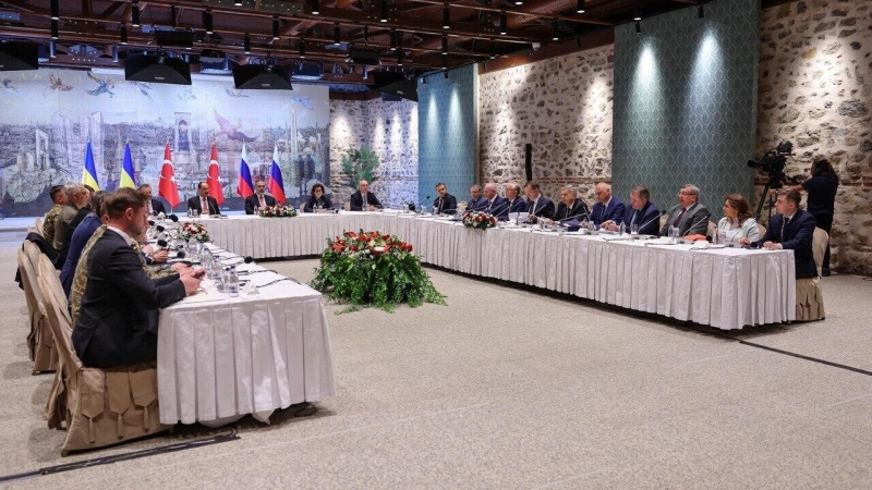 Китай прокомментировал возобновление прямых переговоров России и Украины