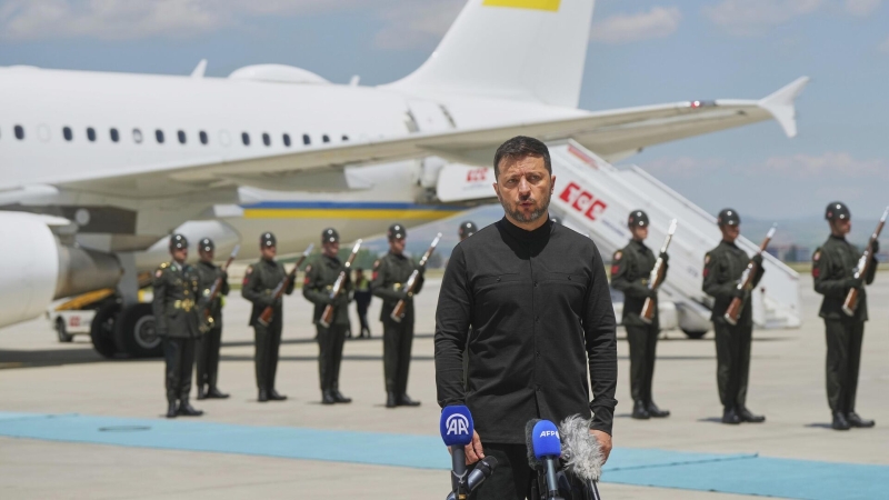СМИ: в офисе Зеленского царит паника из-за переговоров