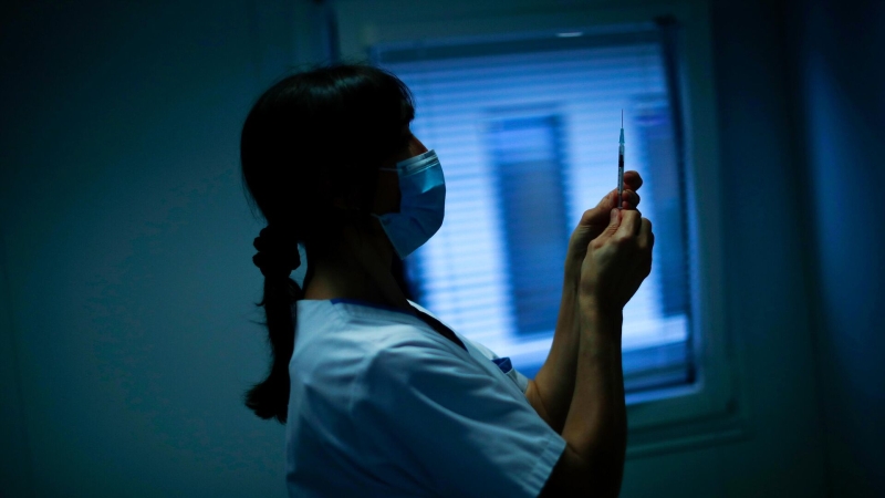Власти США одобрили к использованию новую вакцину от COVID-19