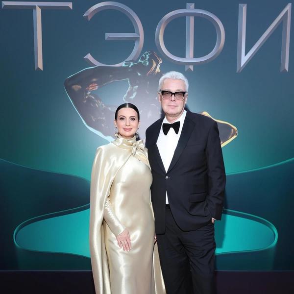 «Лучший ведущий», «Лучшая программа» и «Лучшее развлекательное ток-шоу выходного дня»: Малахов стал триумфатором «ТЭФИ-2025»