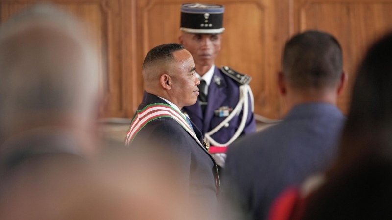 Новый лидер Мадагаскара Рандрианирина принес президентскую присягу