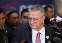 Оверчук высказался об отмене антироссийских санкций