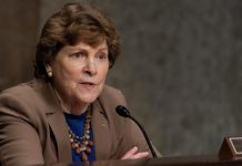 Сенатор США осудила планы Трампа по испытаниям ЯО