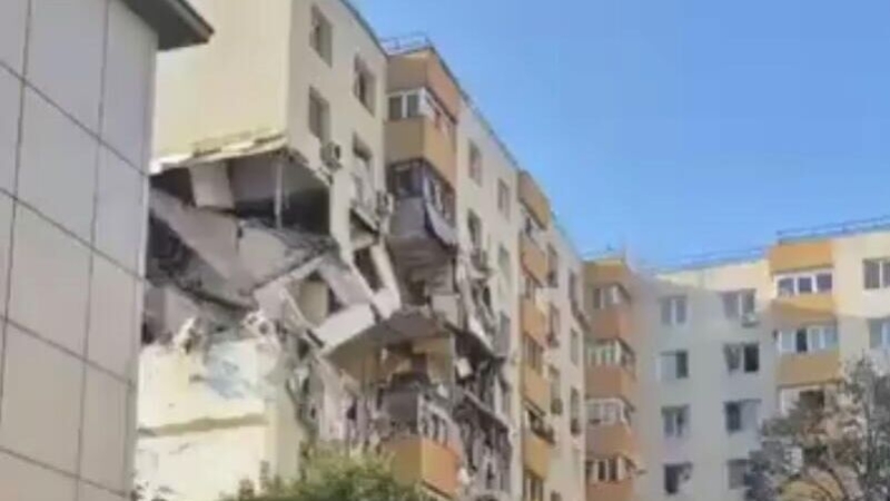В Бухаресте в жилом доме прогремел мощный взрыв, есть погибшие