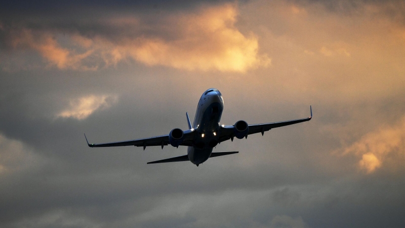 Аэропорт Брюсселя отменил около 40 рейсов из-за БПЛА в небе