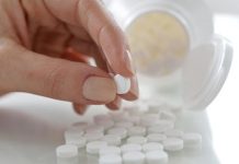 Доктор Мясников назвал самые опасные таблетки