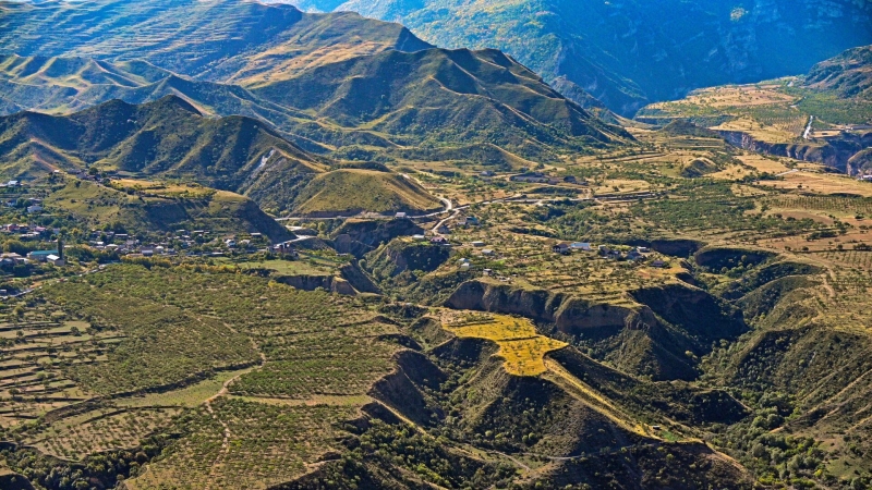 Сад памяти с мемориалом погибшим защитникам Отечества открыли в Дагестане