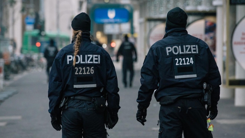 СМИ: в списке жертв предполагаемого террориста в ФРГ были Меркель и Шольц