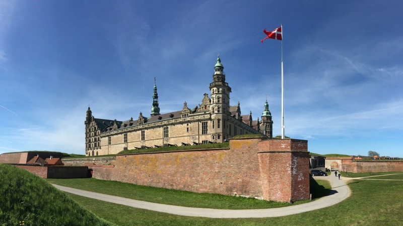 В Дании согласовали план о запрете соцсетей для детей, сообщили СМИ