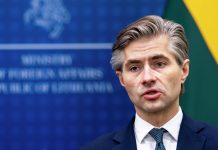 В Евросоюзе придумали, как оказаться за столом переговоров с Россией