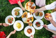 Врач назвала популярные продукты, ведущие к инфаркту и инсульту