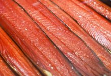 Гастроэнтеролог назвала самый полезный вид красной рыбы