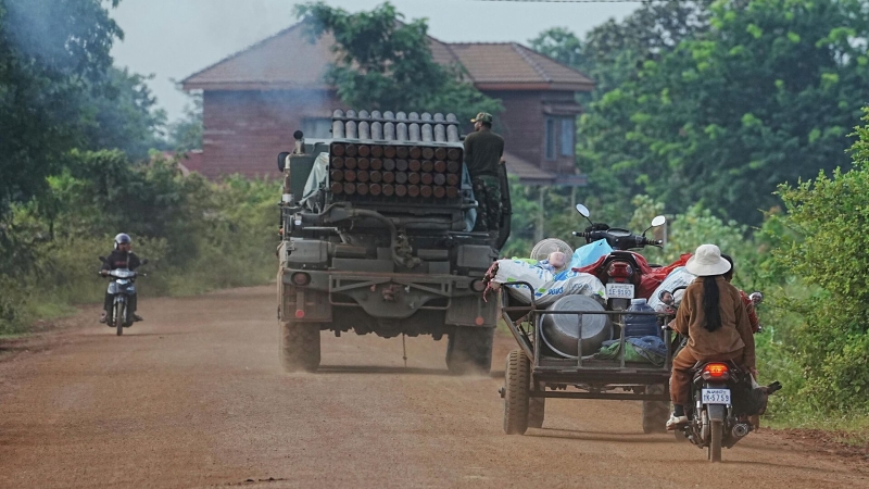 Камбоджа атаковала военную базу Анупонг в Таиланде