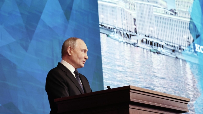 Макрон и Туск подверглись "нападению" во время саммита ЕС по Украине