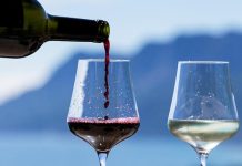 Минус три года жизни: Врач назвал опасную привычку