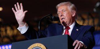 Трамп заявил, что недавно разговаривал с Путиным