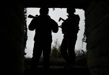 В Харькове сотрудники ТЦК бросили на асфальте мужчину с больным сердцем