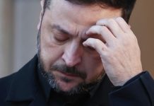 Зеленский устроил истерику после российских ударов