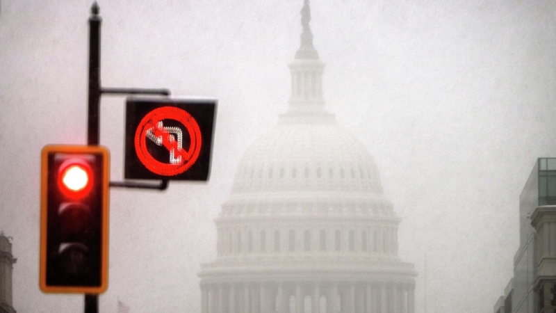 Сенатор Грэм* заявил о якобы скором повышении цены для покупателей нефти