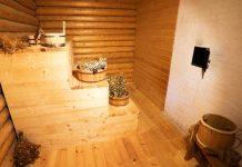 Врач объяснил, кому баня может стоить жизни