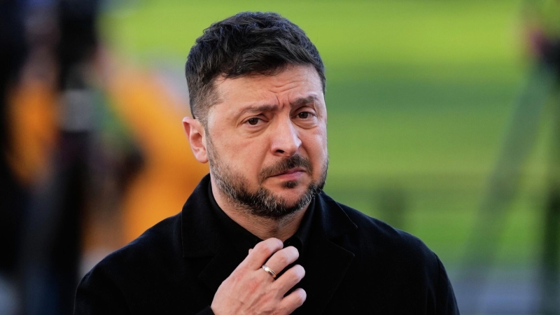 Зеленский набросился на Кличко посла удара "Орешником"