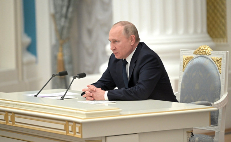 Spiegel: Решение Путина о переводе оплаты за газ в рубли ошарашило Запад